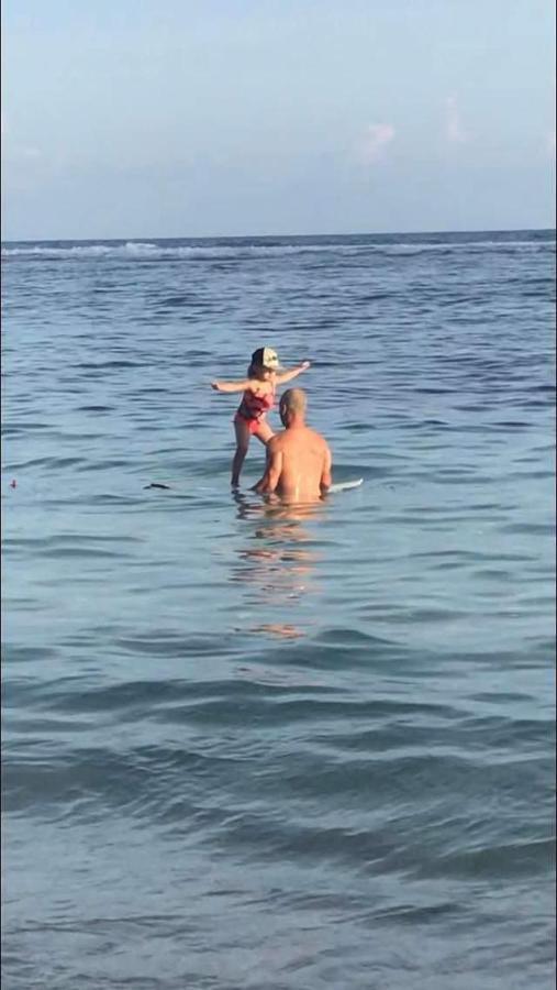 Rumah Nalu Surf Camp Krui Dış mekan fotoğraf