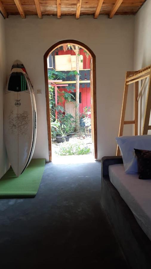 Rumah Nalu Surf Camp Krui Dış mekan fotoğraf