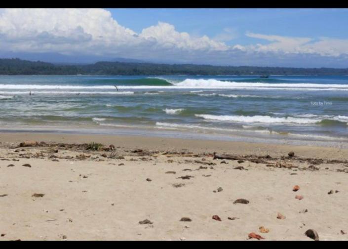 Rumah Nalu Surf Camp Krui Dış mekan fotoğraf