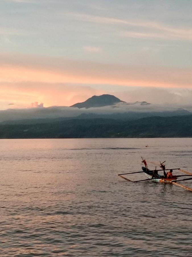 Rumah Nalu Surf Camp Krui Dış mekan fotoğraf