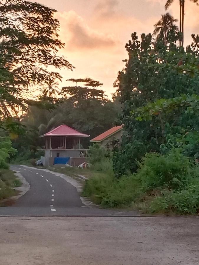 Rumah Nalu Surf Camp Krui Dış mekan fotoğraf