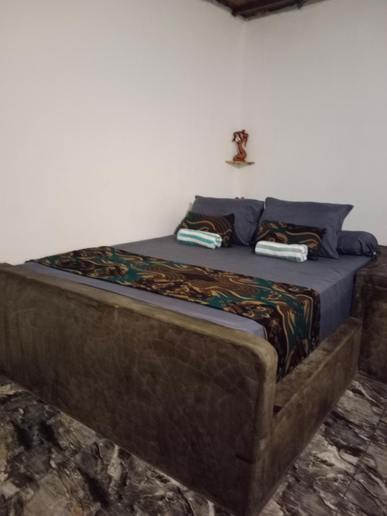 Rumah Nalu Surf Camp Krui Dış mekan fotoğraf